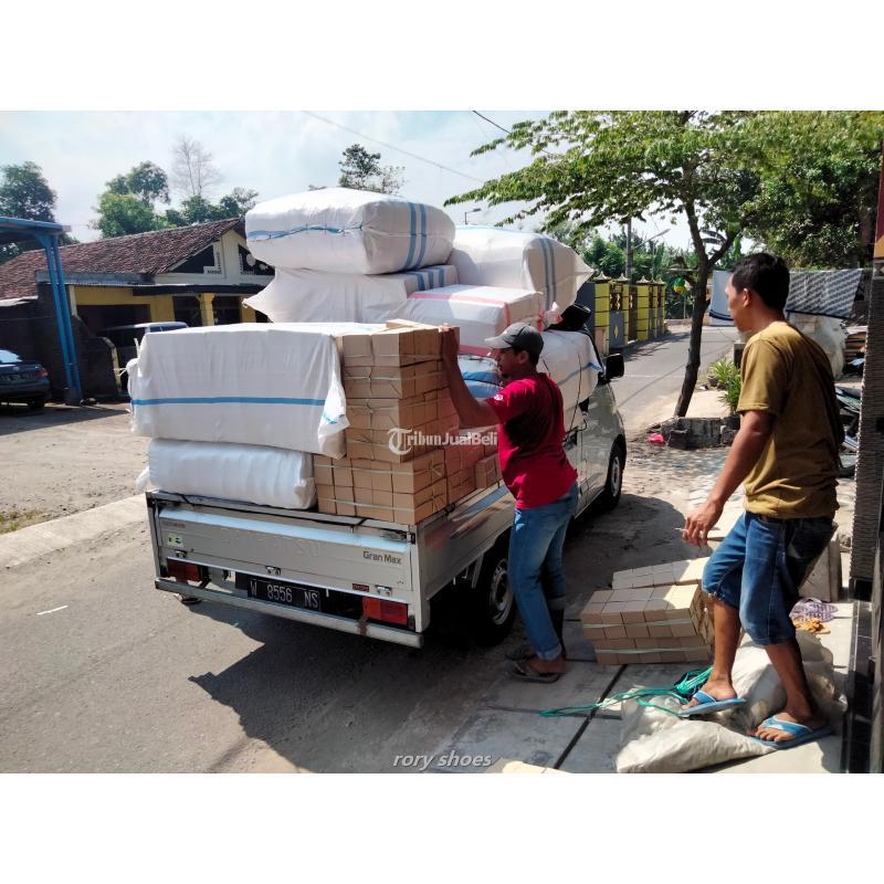 Produsen Sandal Pria Wanita Siap Kirim Ke Seluruh Kota - Mojokerto