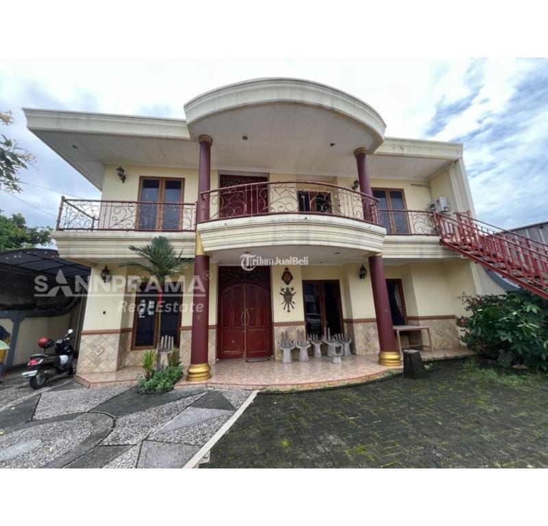 Jual Rumah Mewah Luas 700 m2 Bekas di Pancoran Mas, Carport Muat 10 Mobil - Depok