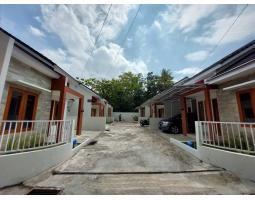 Dijual Rumah Siap Huni, LT. 82m2, LB. 45m2, SHM, 300jutaan, Dekat Stasiun Sentolo, Bantul - Yogyakarta