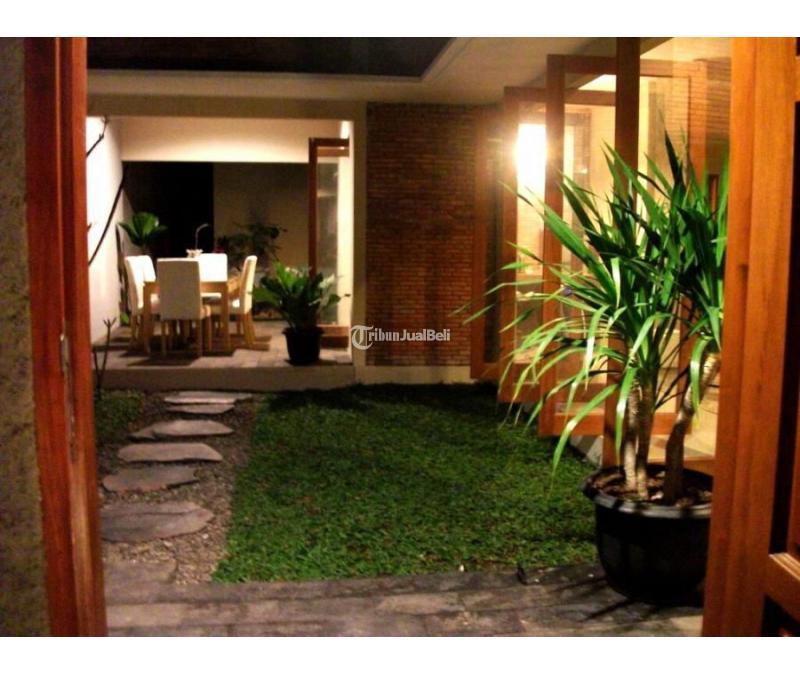 Dijual Rumah Asri Kontemporer, LT. 261m2, LB. 150m2, 3KT, 3KM, SHHM, Nuansa Homey, Dekat Tol Jatiasih - Bekasi