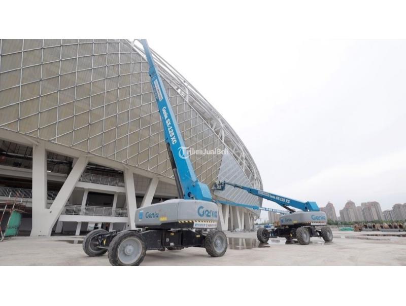 Sewa rental boom lift man lift sky lift genie lift di semarang kendal kudus pekalongan jawa tengah