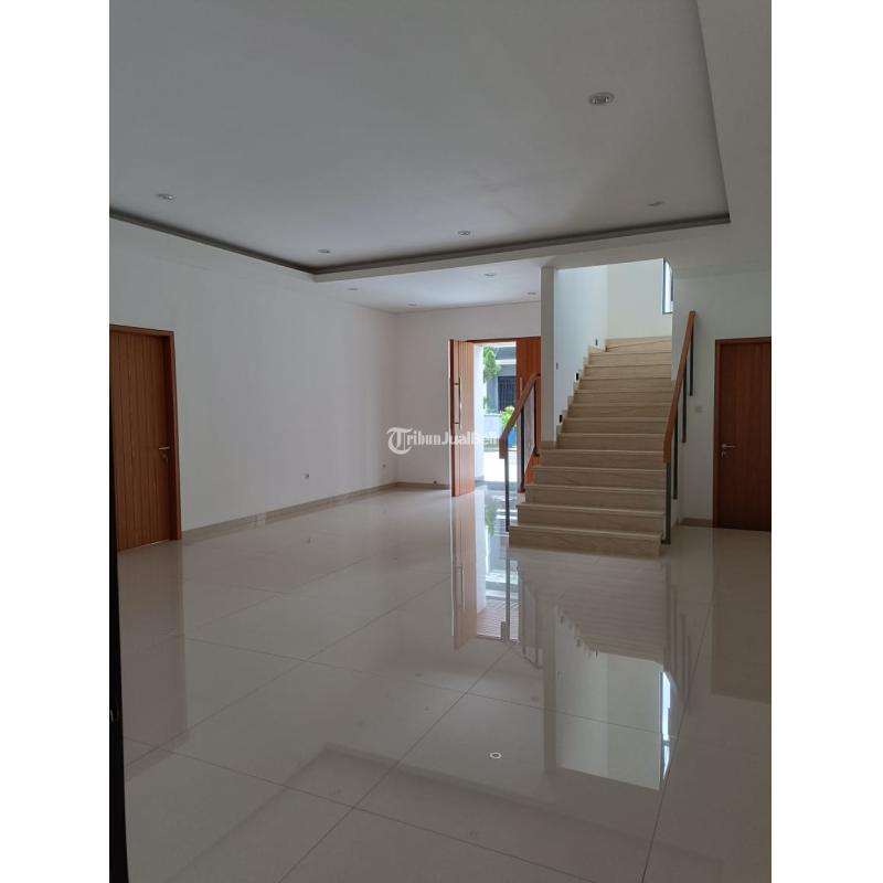 Rumah Mewah Siap Huni di Singgasana Pradana Kota Bandung