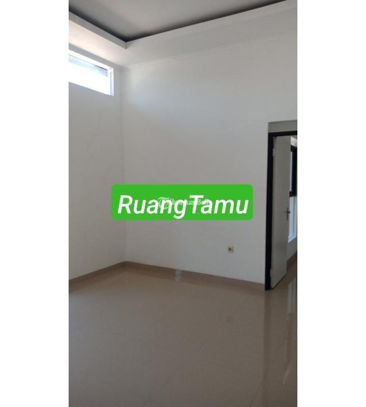 Rumah Baru Readystock 400 juta an dekat IKEA Kotabaru Parahyangan