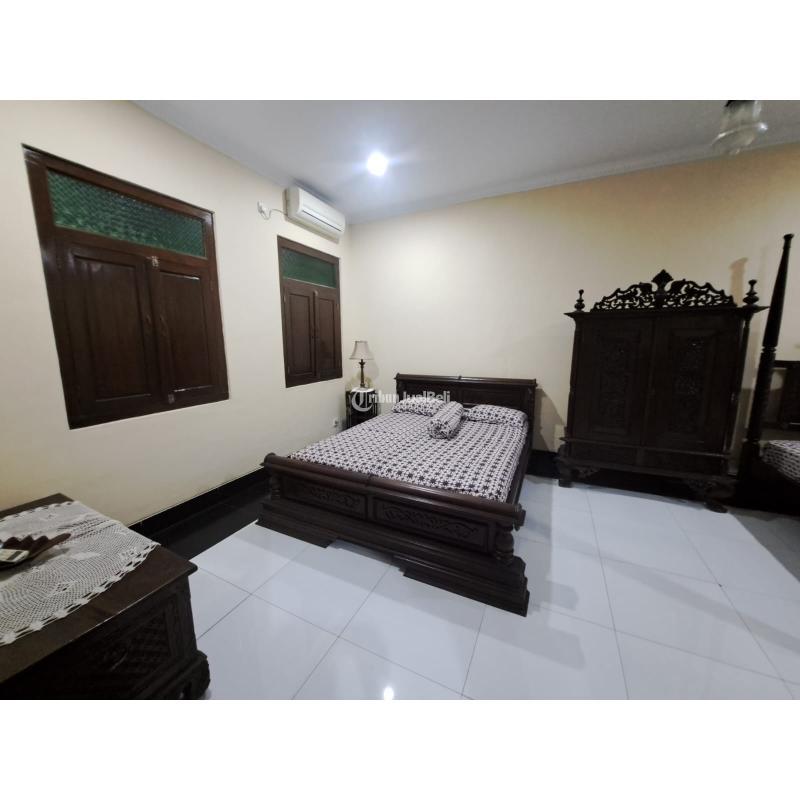 Rumah Beserta Furniturennya Dekat Jalan Mataram