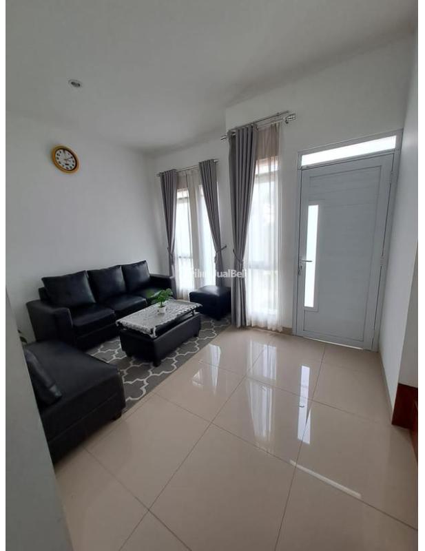 Rumah 2 Lantai Terawat di Cilame Bandung Barat