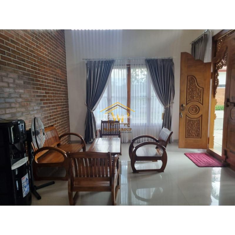 RUMAH MEWAH DEKAT CANDI BOROBUDUR PEMANDANGAN MENAKJUBKAN