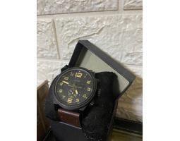Jam Tangan T5