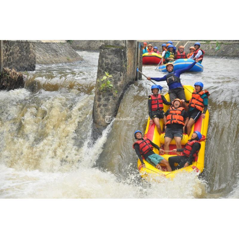 PETUALANGAN RAFTING TERBAIK  RAFTING KASEMBON MALANG | 0858-5549-4440