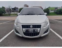Dijual Suzuki Splash AT Matic 2013 Tangan Pertama dari Baru