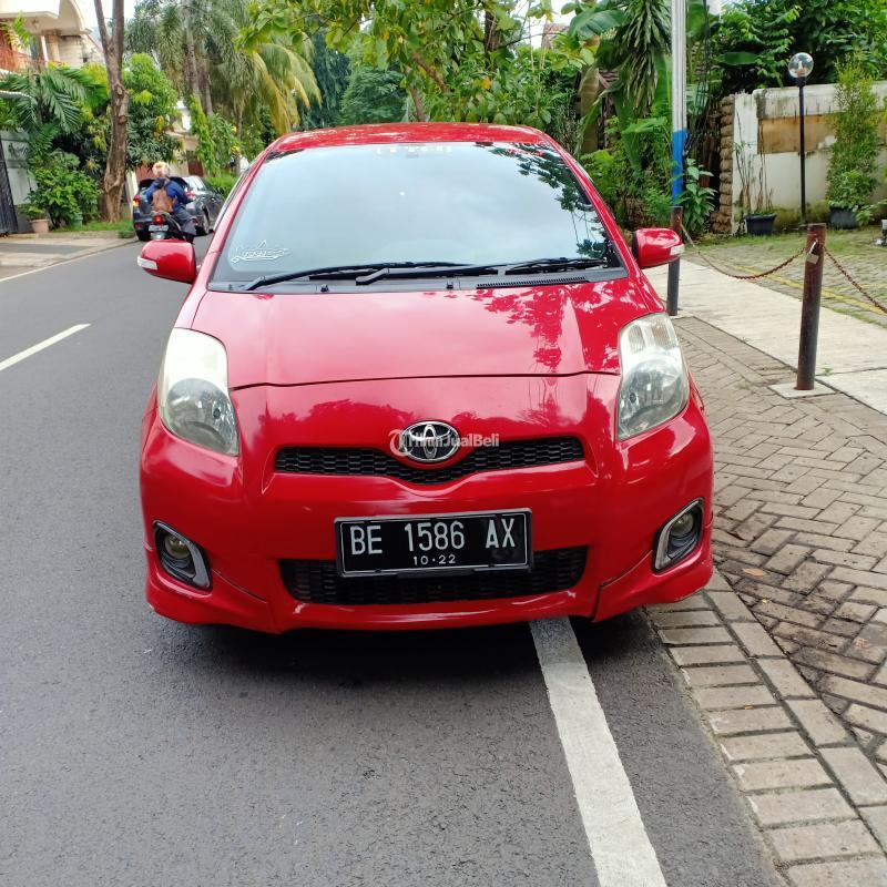 Mobil Toyota Yaris Bekas Tahun Warna Merah Siap Pakai Di Bandar