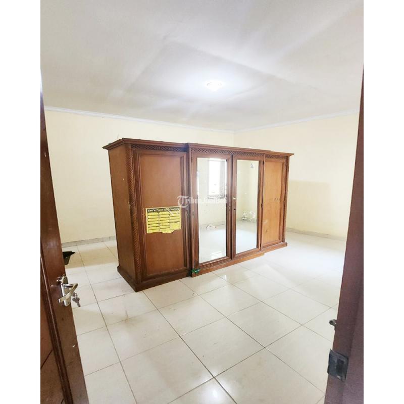 Dijual Rumah LB80 LT144 3KT 2KM Legalitas SHM Bebas Banjir di Jakarta