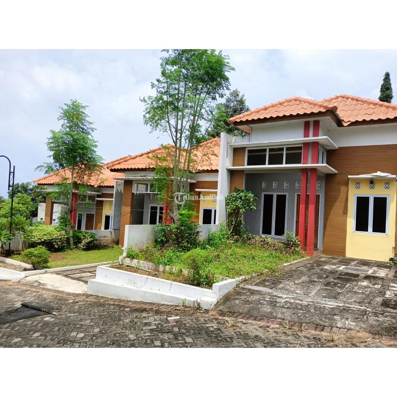 Minimalis Siap Huni Siroto Pudak Payung Banyumanik