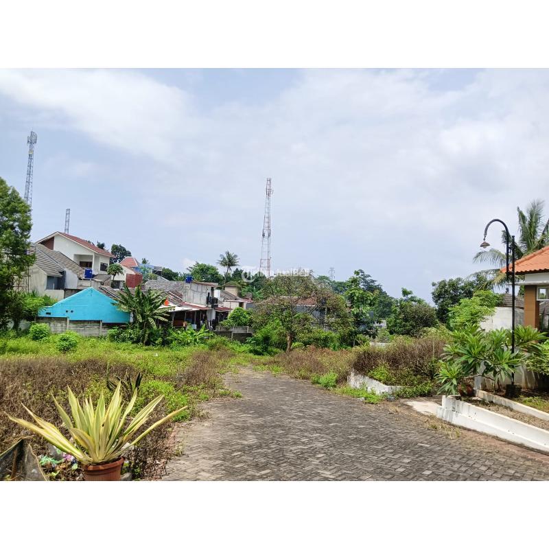 Minimalis Siap Huni Siroto Pudak Payung Banyumanik