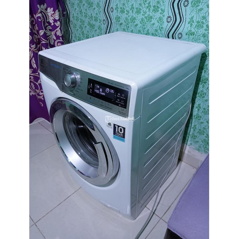 Mesin cuci otomatis merek Electrolux