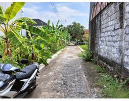 Tanah Bonus 3 Rumah Lama. Dekat Dengan XT Square