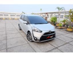 2016 Toyota Sienta V CVT AT 1.5 Antik tdp 20jt