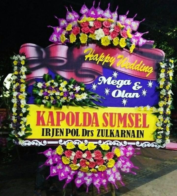 Karangan Bunga Luwu Utara Terbaik Desain Cantik dan Berkualitas - 082132740001