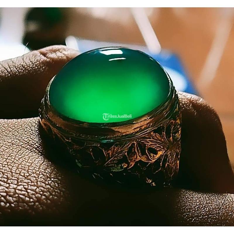 Batu Bacan Gulau Metalic Super HQ BC085 Hijau Kental Giwang Melintir Ikatan Perak