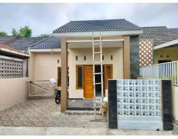 RUMAH TERMURAH HARGA EKONOMI DEKAT DENGAN ADI TV DI SLEMAN