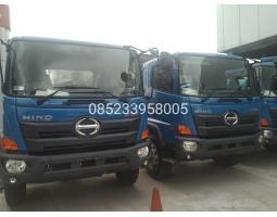 Truk Hino Ranger Tractor Head Chasis Bus - Kampar
