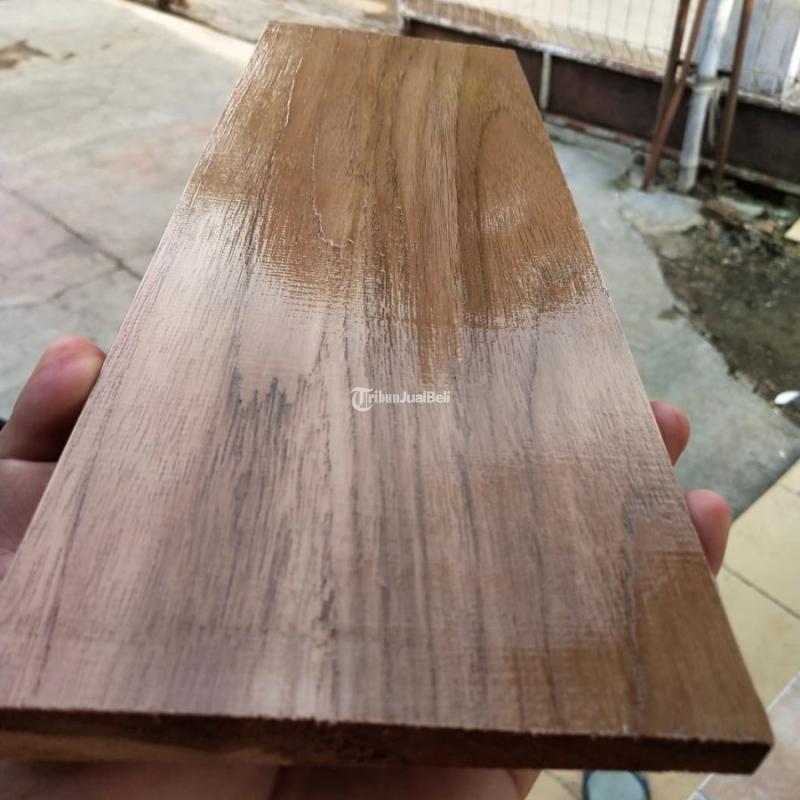 Cat Cleargloss Water Bassed Pakai Air woodnesia Varnish, Yogyakarta, Solo, Semarang