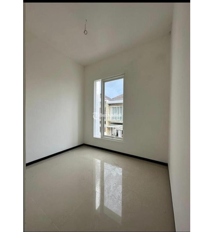 TERMURAH RUMAH CANTIK MURAH 2 LANTAI DEKAT KE WISATA BATU MALANG