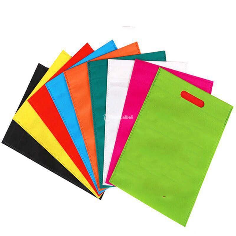 Souvenir Tas Spunbond Press Polos Siap Kirim Seluruh Kota di Indonesia - Surabaya Jawa Timur