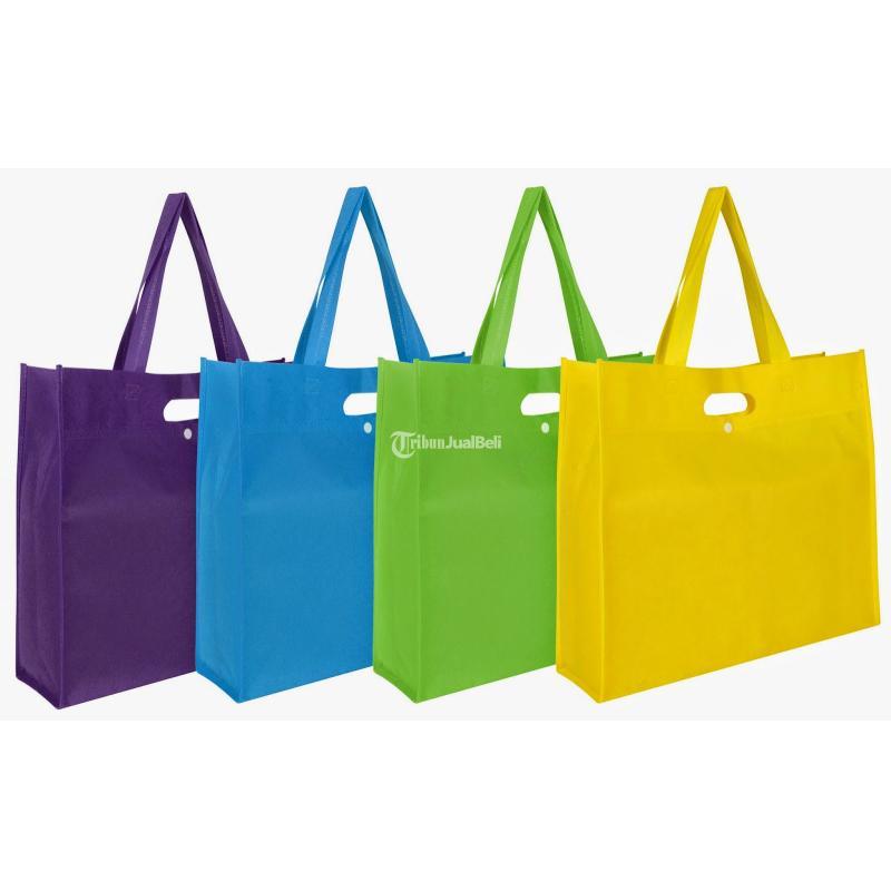 Souvenir Tas Spunbond Press Polos Siap Kirim Seluruh Kota di Indonesia - Surabaya Jawa Timur