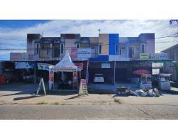 Ruko Jalan Desa Kapur, Kuburaya, Kalimantan Barat