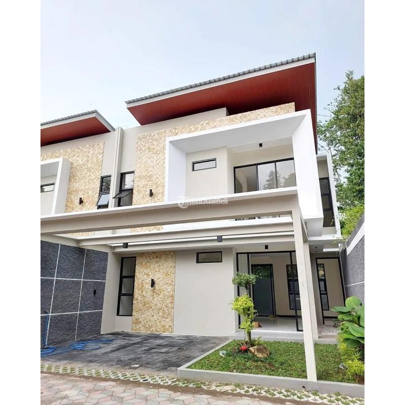 DIJUAL RUMAH CANTIK 2 LANTAI DEKAT JALAN KALIURANG KM 10