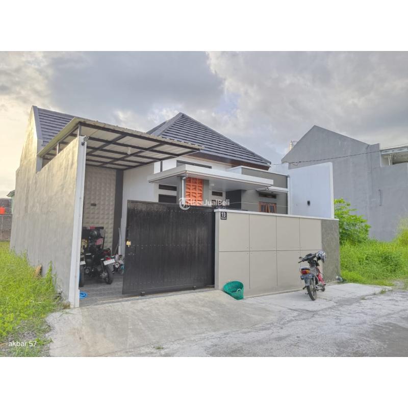 Dijual Rumah Baru Luas 90 m2 Strategis Singopuran Kartosuro Dekat Kampus UMS - Solo