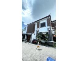 Rumah kantor area Muding Gatsu Barat Kerobokan Bali