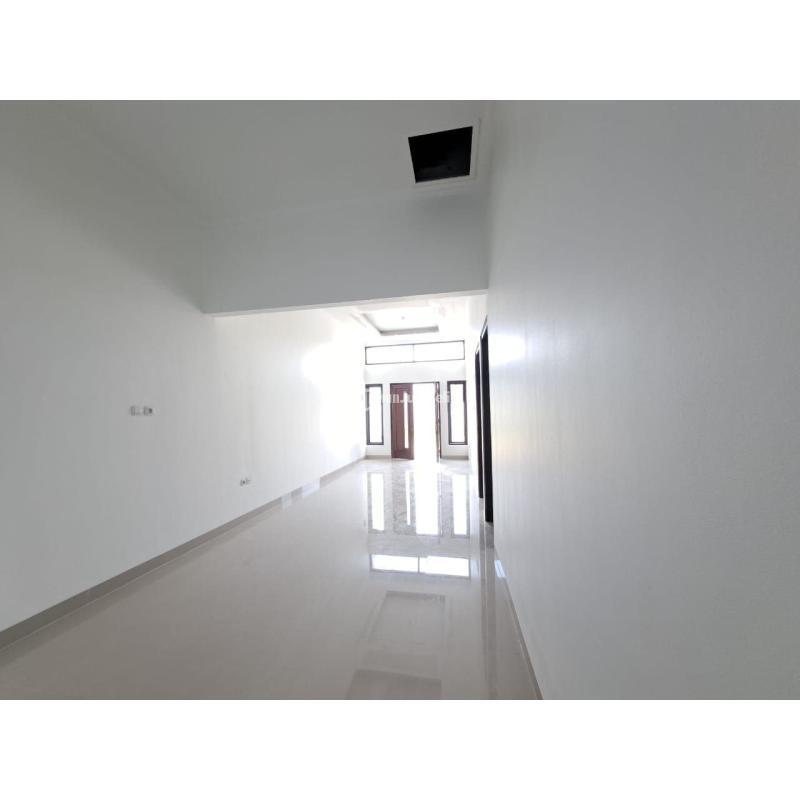 Jual Rumah Modern Baru Tipe 50 di Cipayung - Jakarta Timur