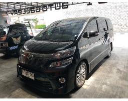 Vellfire ZG 2013