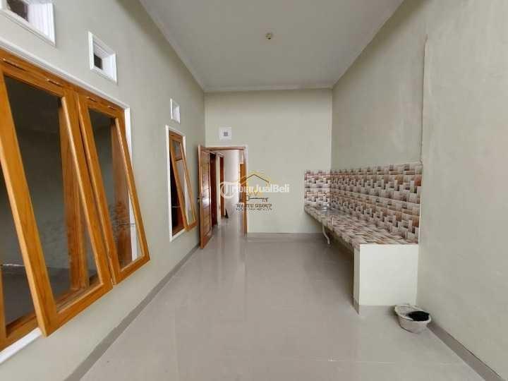 RUMAH MODERN TERBARU DEKAT LOTTEMART MAGUWO SLEMAN