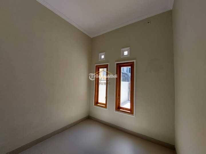 RUMAH MODERN TERBARU DEKAT LOTTEMART MAGUWO SLEMAN