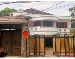 Dijual Rumah 2 Lantai LT871 LB1219 8KT 6KM di Komplek RSPP, Cilandak Barat - Jakarta Selatan