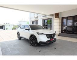 Mobil All New Honda HRV 1.5 Turbo RS Sensing CVT AT Tahun 2022 - Jakarta Utara