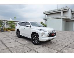 Mobil Mitsubishi Pajero Sport Dakar AT Diesel Sunroof Tahun 2021 - Jakarta Utara