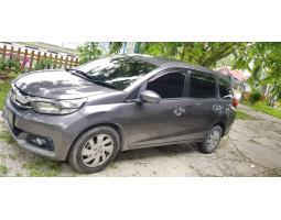 Mobil Honda Mobilio E Manual 2018 Bekas Minus Pajak - Pekanbaru Riau