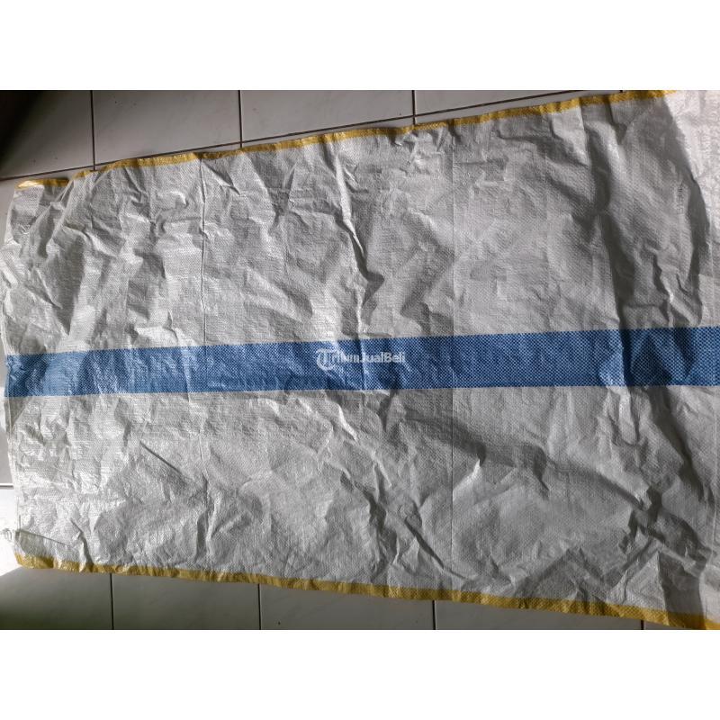 Karung Plastik  Sak Jagung Murah - Sumba NTT