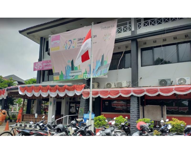 Wisata timur