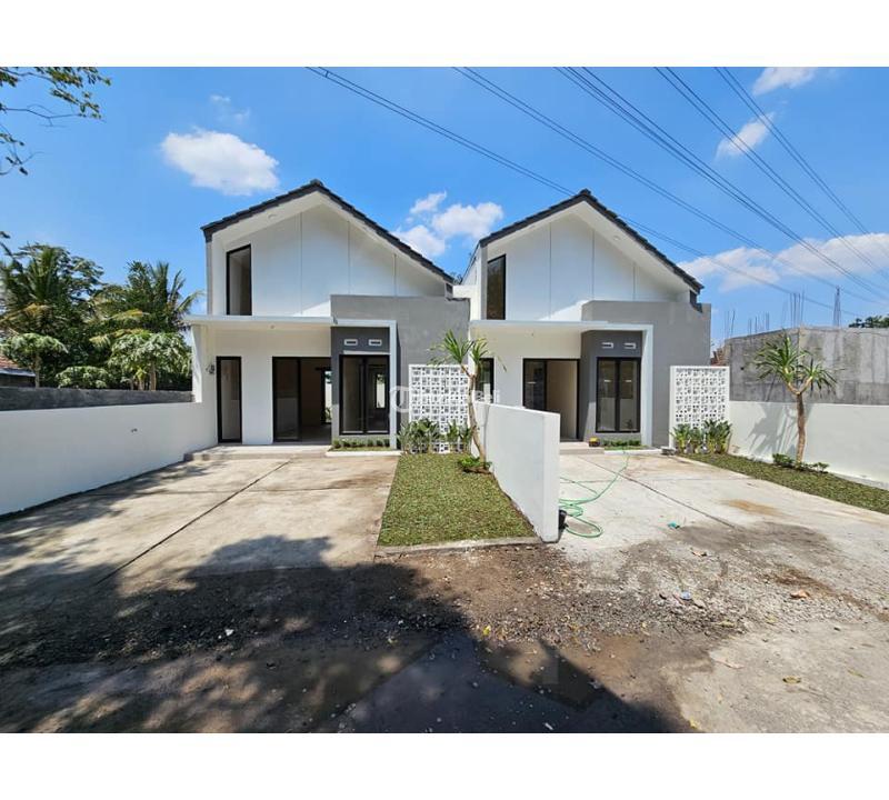 Dijual Rumah Scandinavian Minimalis dekat Pasar Gentan LT98 LB45 - Sleman Yogyakarta
