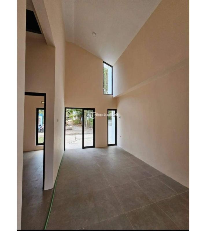 Dijual Rumah Scandinavian Minimalis dekat Pasar Gentan LT98 LB45 - Sleman Yogyakarta