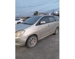 Innova V 2005 bensin