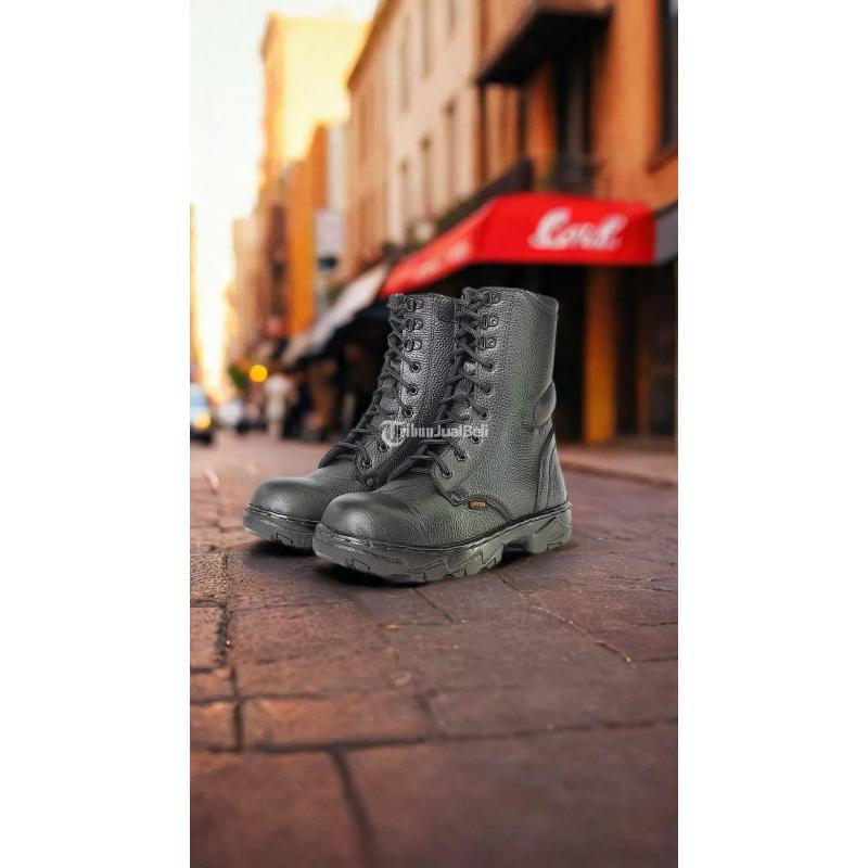 Sepatu Safety PDL Track Berat 2,2kg - Tarakan Kalimantan Utara