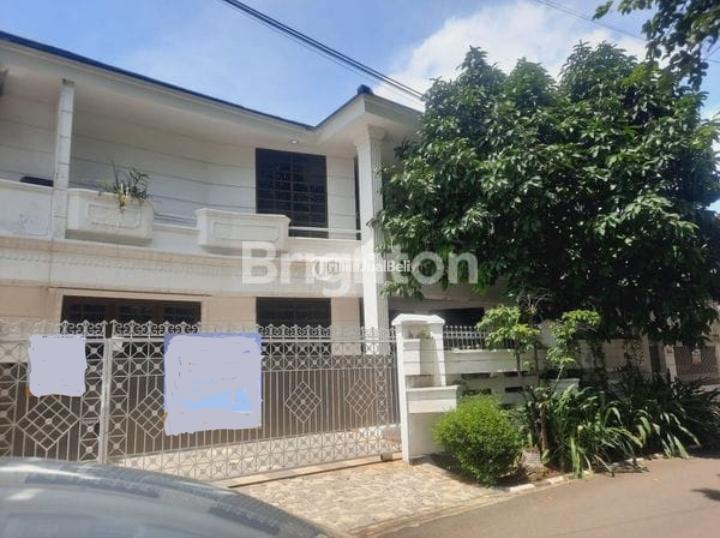 Dijual Rumah Gedung Besar Mewah Murah Di Perumahan Billy Moon Pondok Kelapa - Jakarta Timur