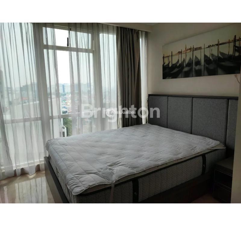 Termurah Apartemen Luas 61 m2 2 BR Diamond Private Lift Furnished Menteng Park - Jakarta Pusat