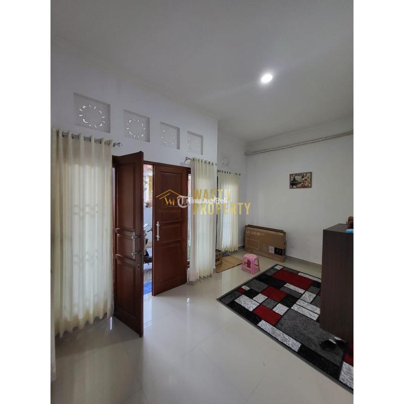 RUMAH SIAP HUNI DI BALI DEKAT PANTAI JIMBARAN, SEMI FURNISH