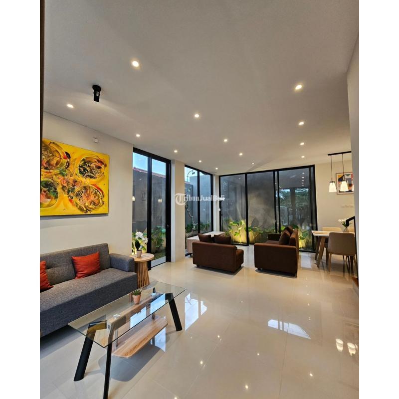 RUMAH MEWAH SIAP HUNI FULL FURNISH DI KALASAN, NYAMAN DAN ELEGAN